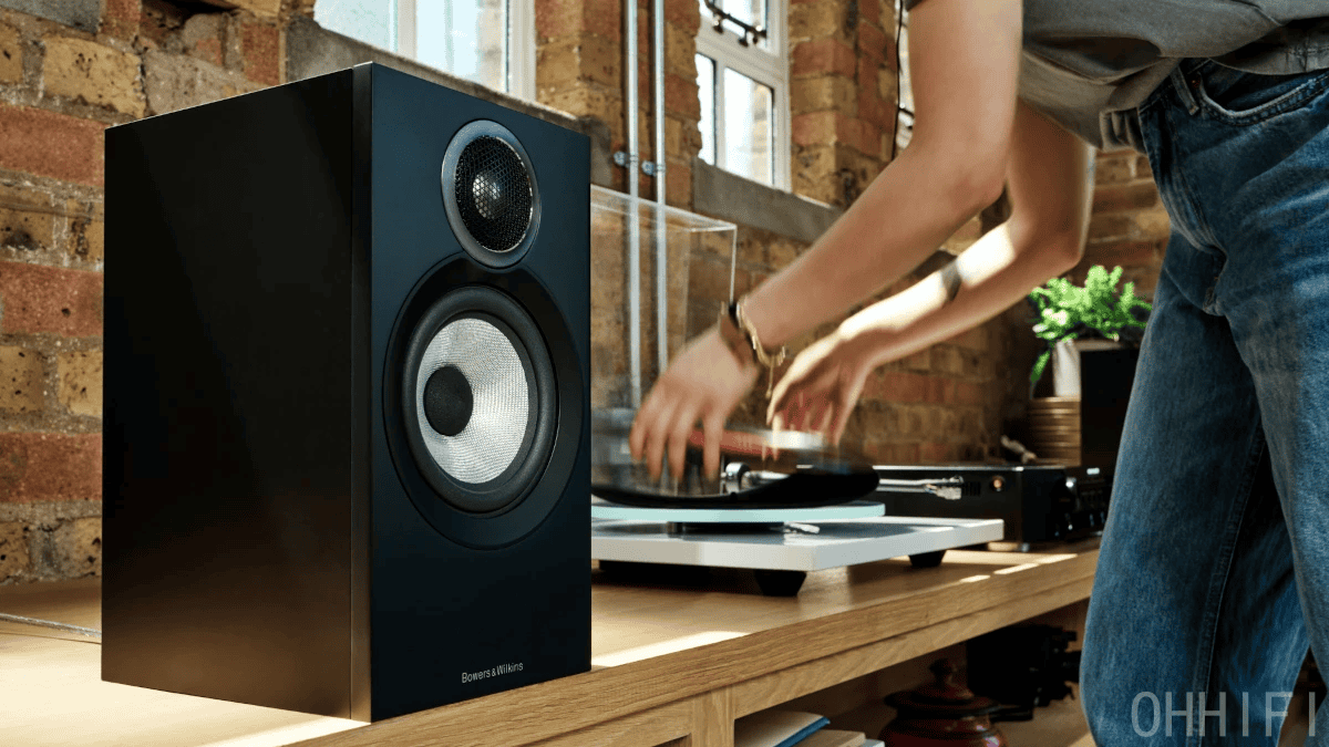Bowers & Wilkins 607 S3