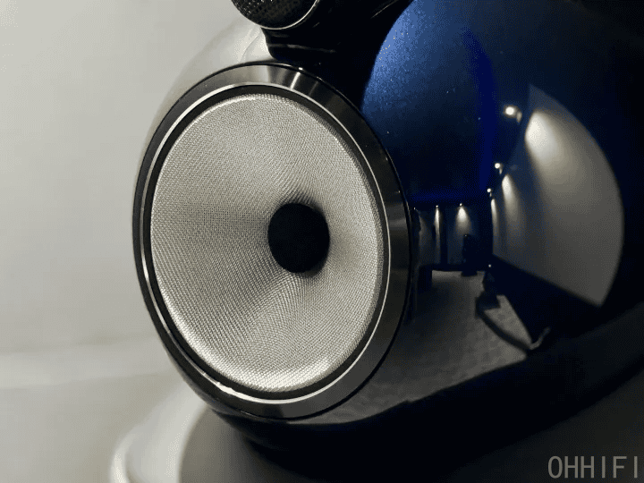 Bowers & Wilkins 801 D4 Signature