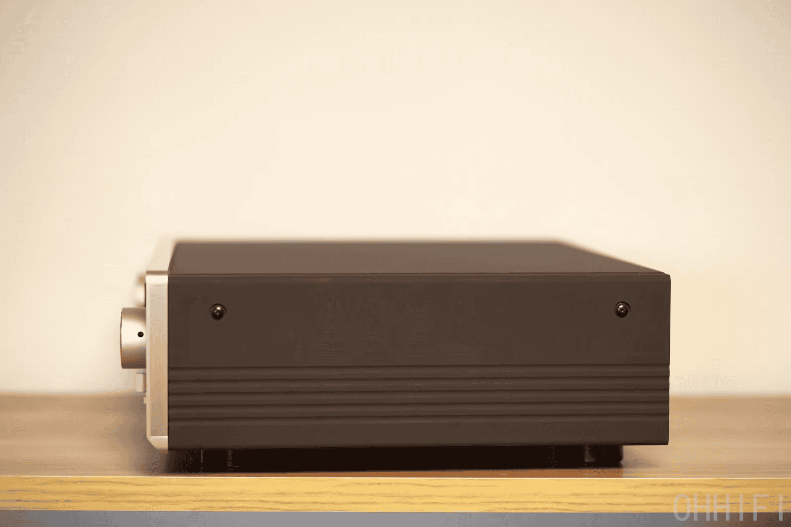Accuphase C-275V