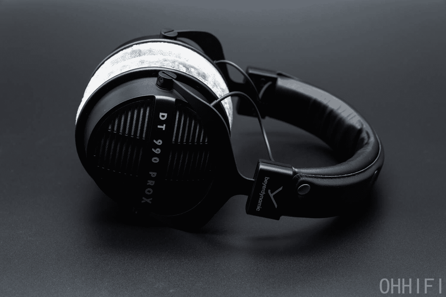 Beyerdynamic DT 990 PRO X