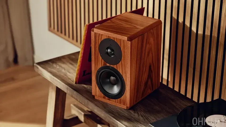 Dynaudio Legend bookshelf